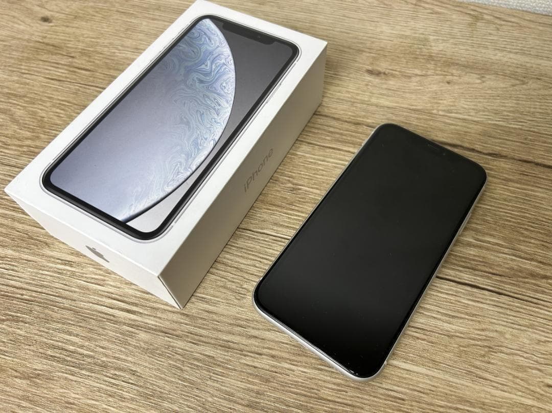 超美品Apple iPhone XR 128GB ホワイト 本体 SIMフリー