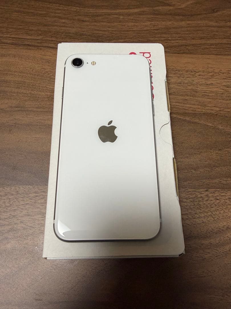 スマートフォン本体 Apple iPhone SE2 64GB docomo certified