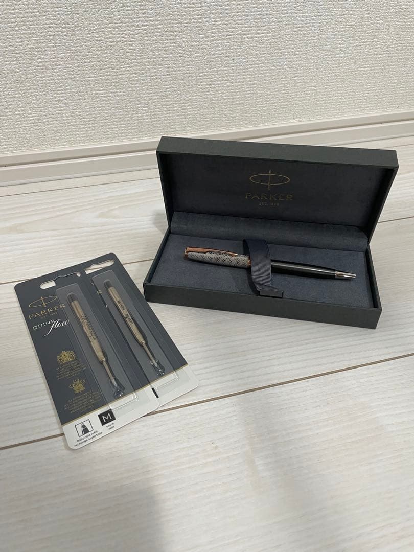 Parker パーカー　ボールペン　ソネットプレミアム　　替え芯付