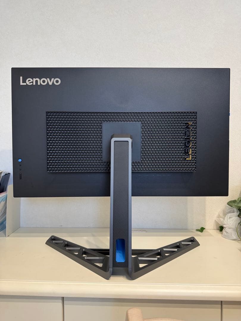 ディスプレイ・モニター本体 Lenovo Legion Y32p-30 31.5 4k 144Hz
