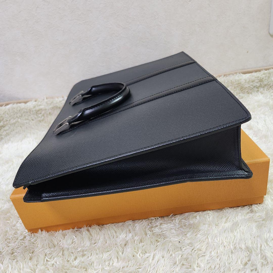 ルイヴィトン｜ビジネスバッグ｜タイガ｜ポルト｜ロザン｜ドキュマン