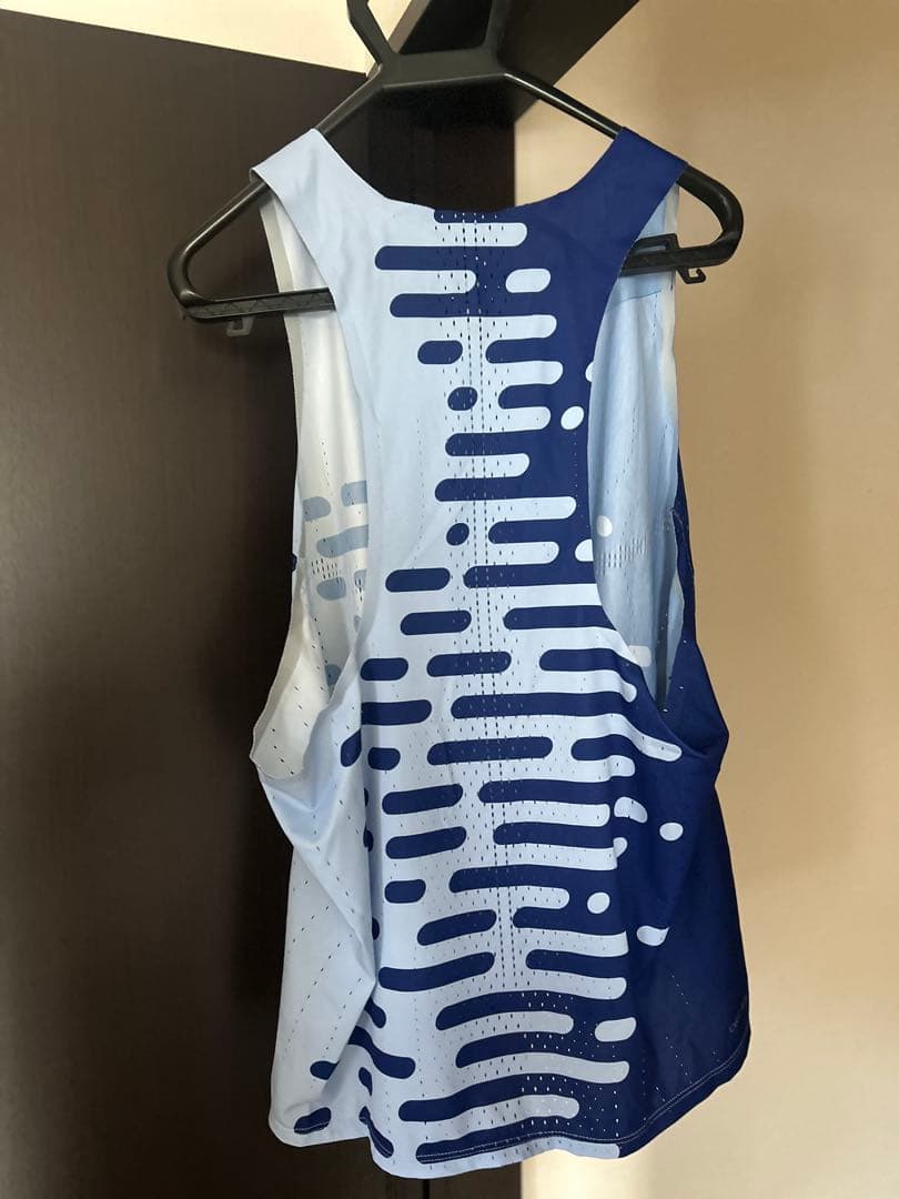【美品】Nikeナイキ シングレット エアロスイフトタンクトップ XL 青水色