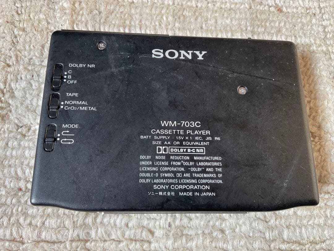 SONY／WALKMANWMー703Cカセットプレイヤー【イヤホン付き汚れあり】