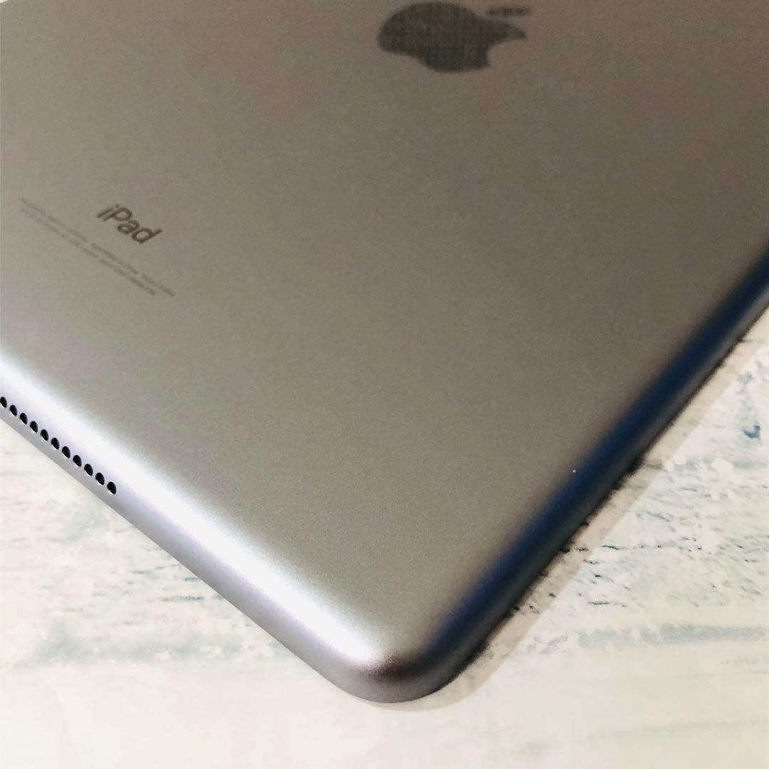 iPad 第6世代 SIMフリー 32GB 管理番号：267