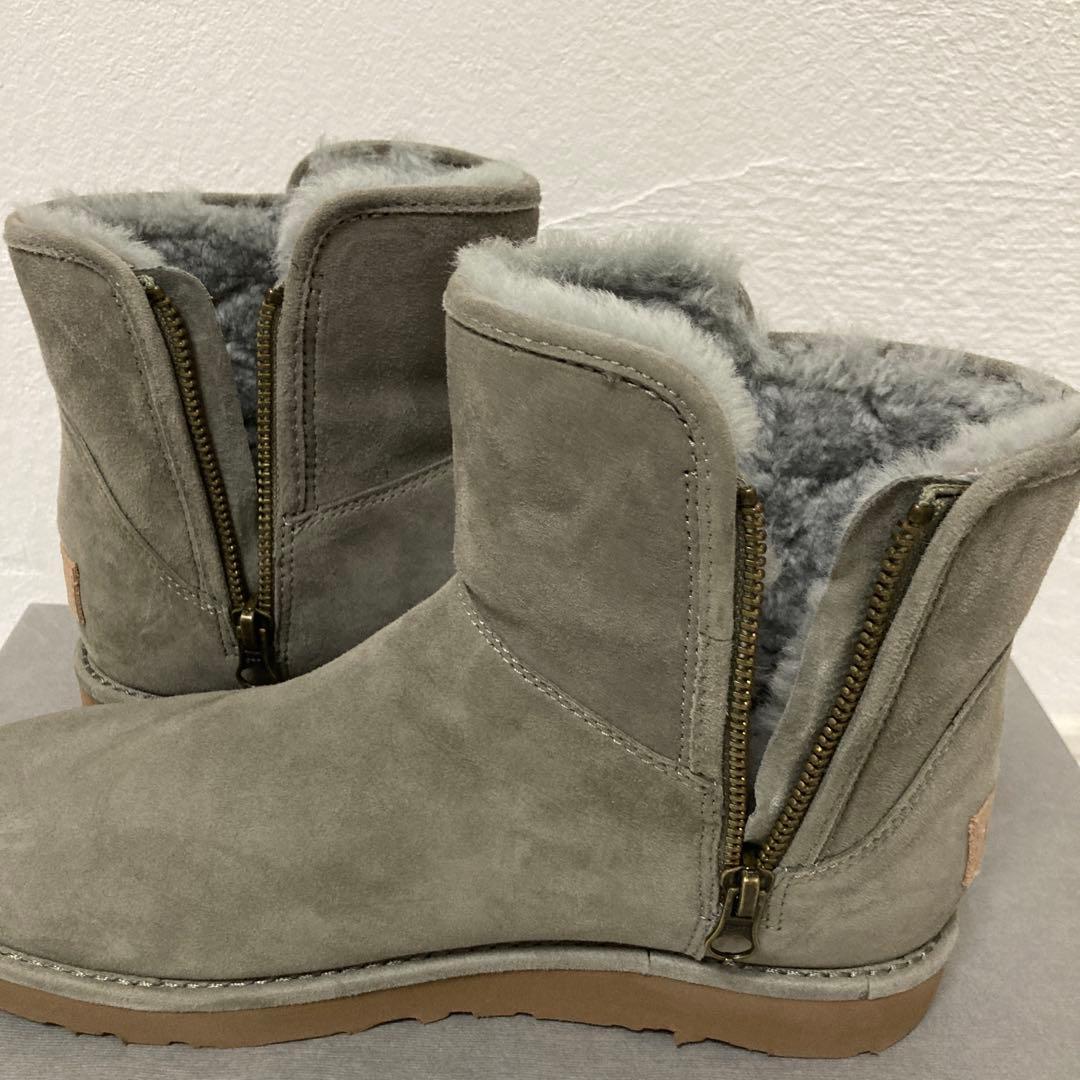 UGG アグー グレー ムートンブーツ 24センチ 未使用品 美品　冬靴