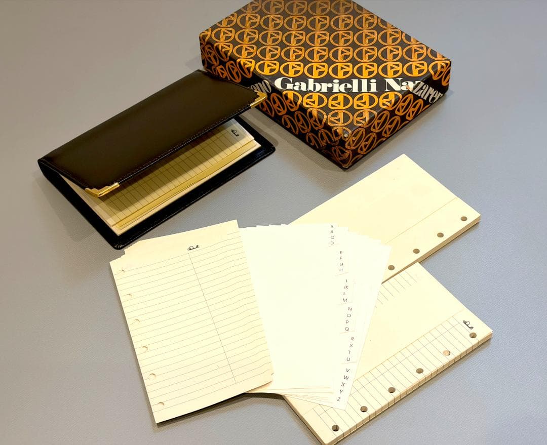 Nazareno Gabrielliナザレノ・ガブリエリ新品・未使用　黒革の手帳