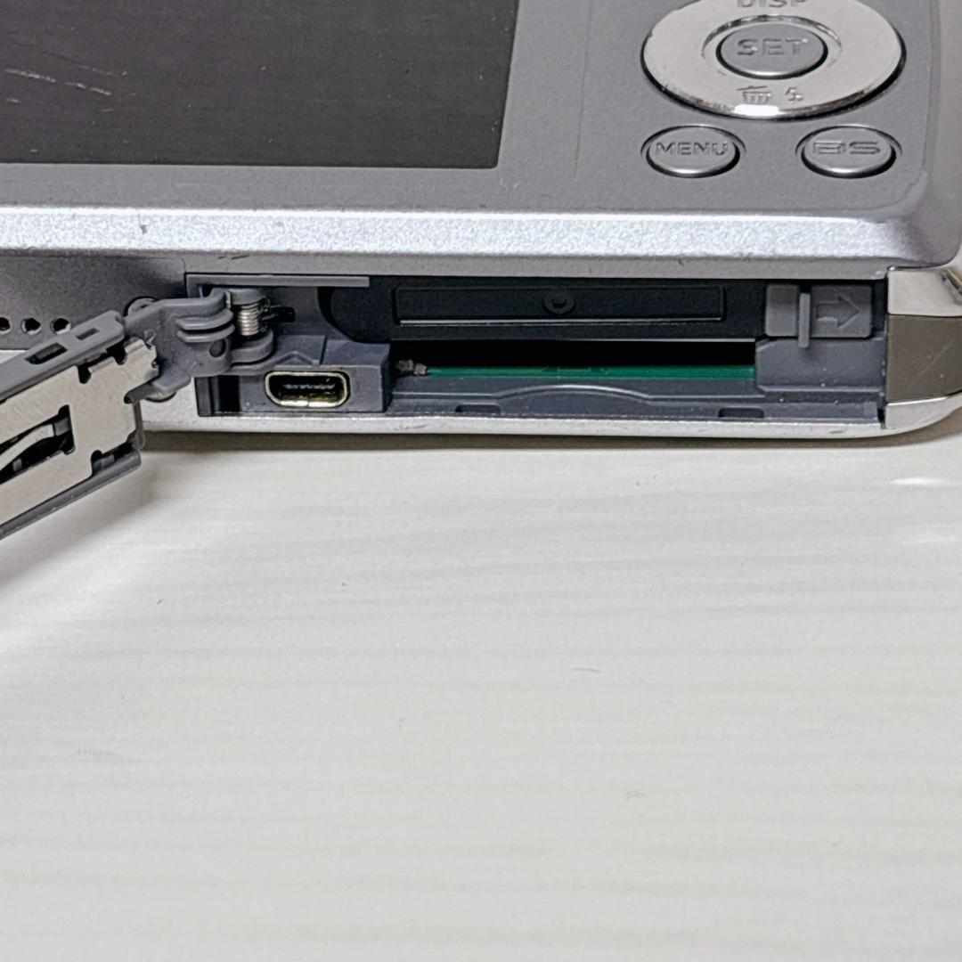 CASIO EX-Z37 14.1メガピクセル コンパクトデジタルカメラ