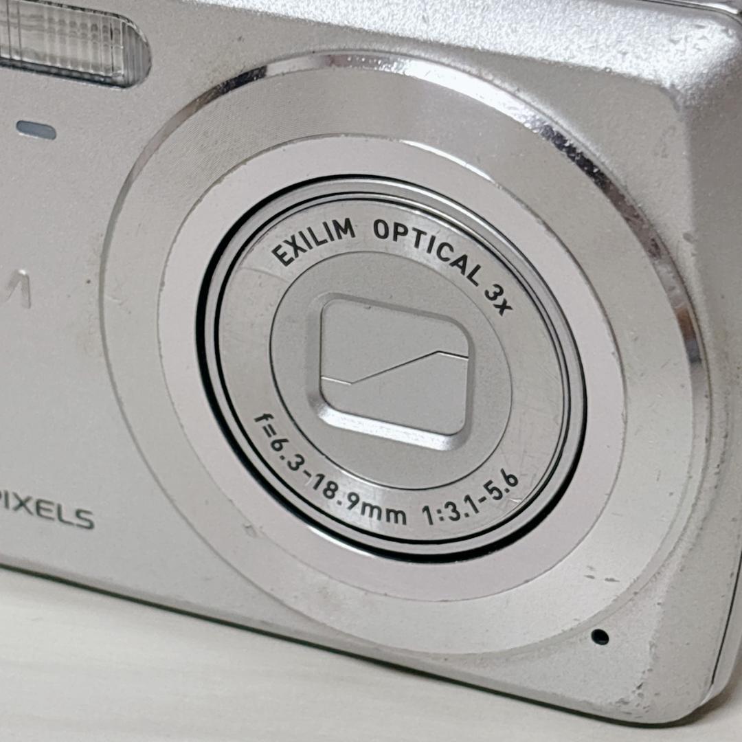 CASIO EX-Z37 14.1メガピクセル コンパクトデジタルカメラ