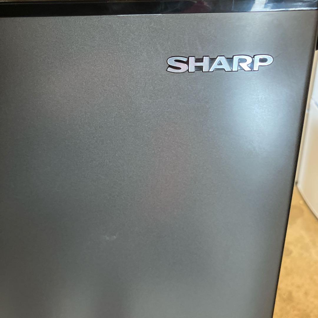 シャープ　SHARP 高年式2021年製 冷蔵庫152L 霜取り不要