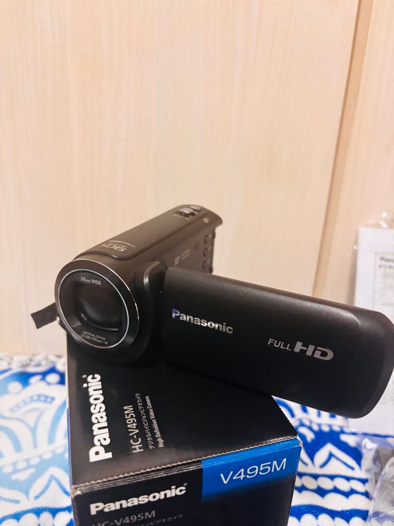 美品展示品!Panasonic HC-V495M ビデオカメラ 本体 64GB