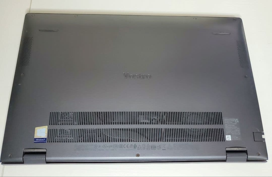 Vostro5502 第11世代Corei7 16GB 512GB MX330