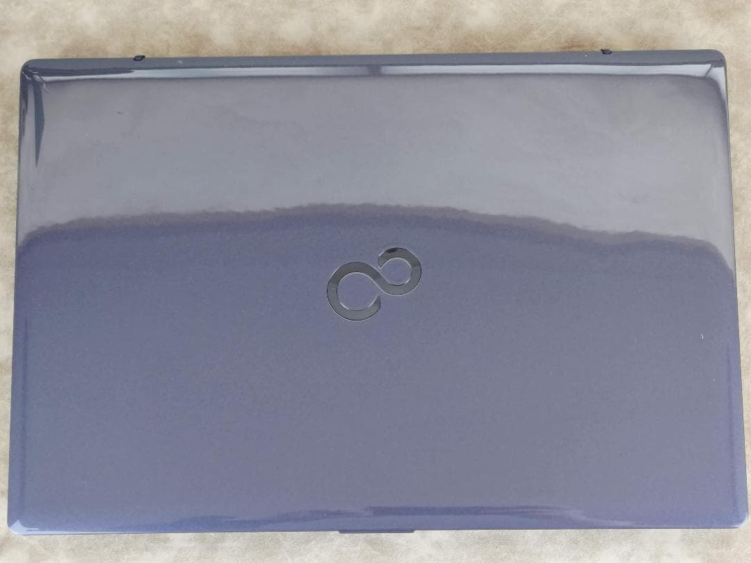 LIFEBOOK AH78/C2 台8世代Core i7搭載