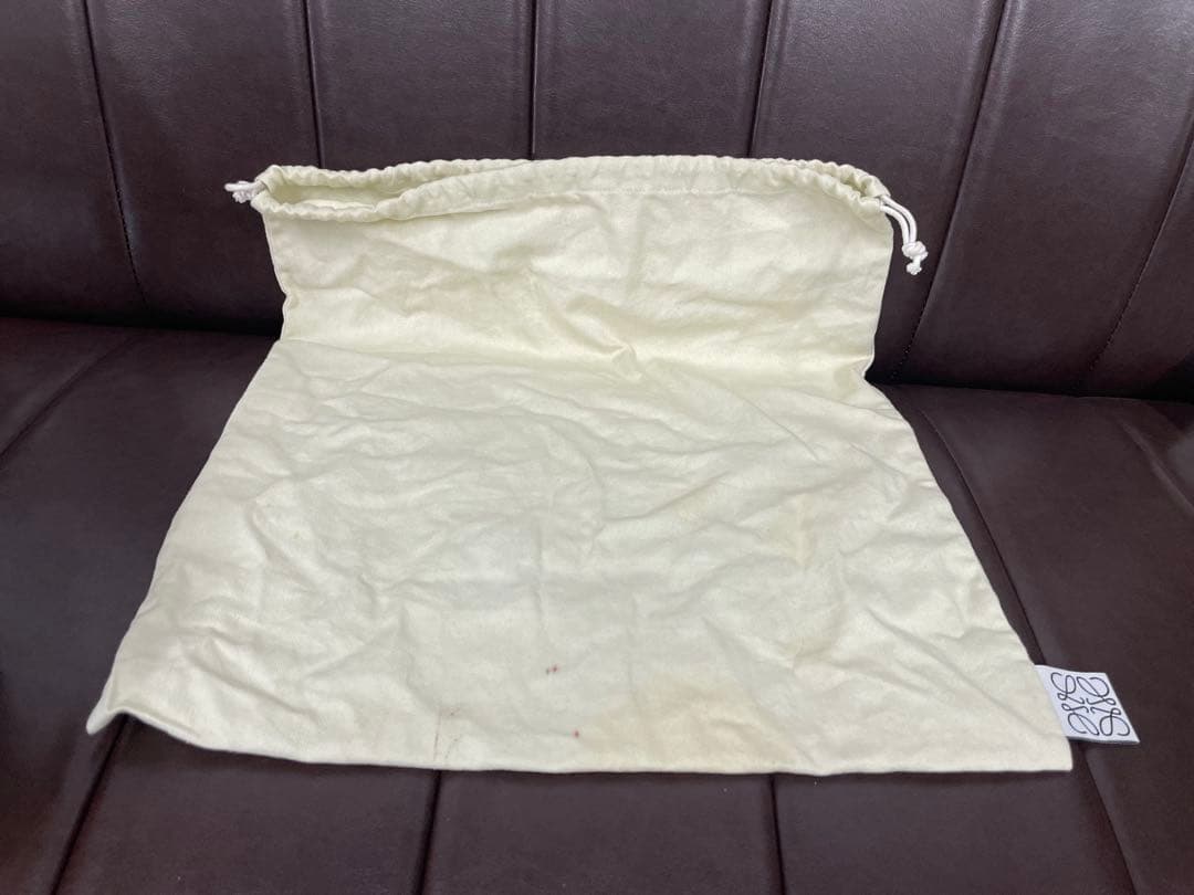 美品　LOEWE かごバッグ ナチュラル