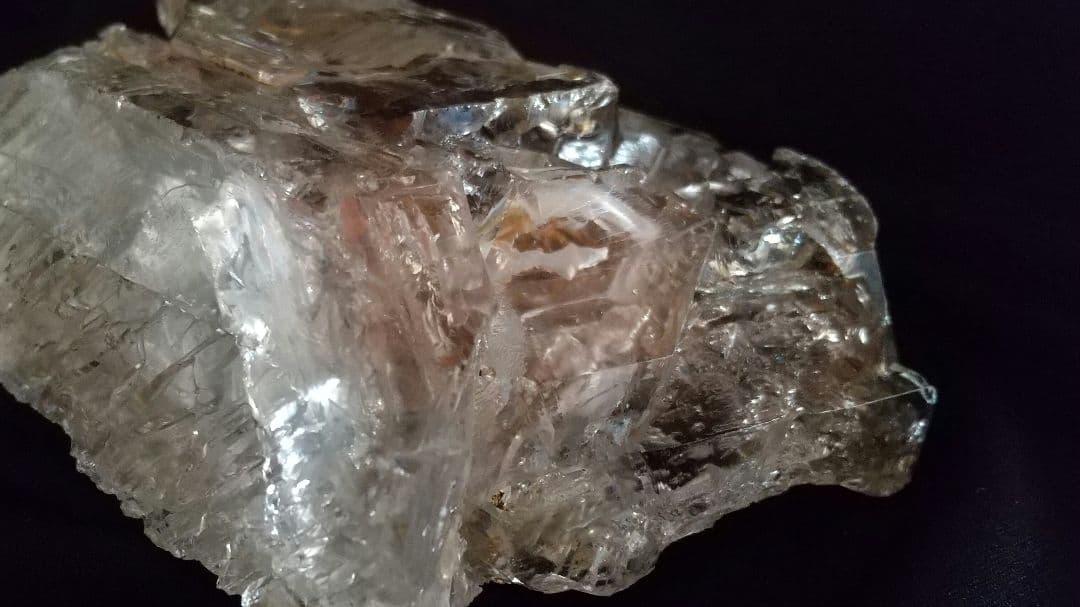 水入りエレスチャル水晶