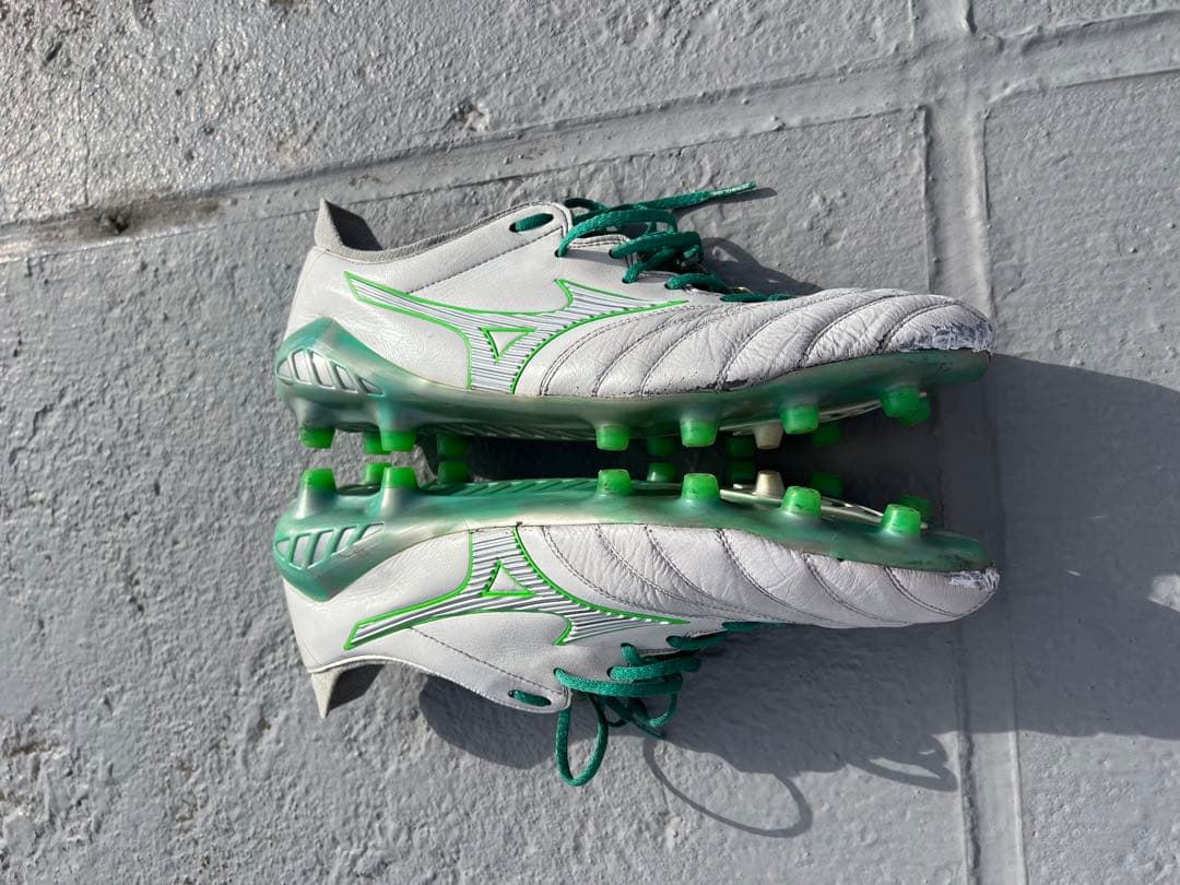 ミズノ　モレリアネオ3 グリーン　限定色