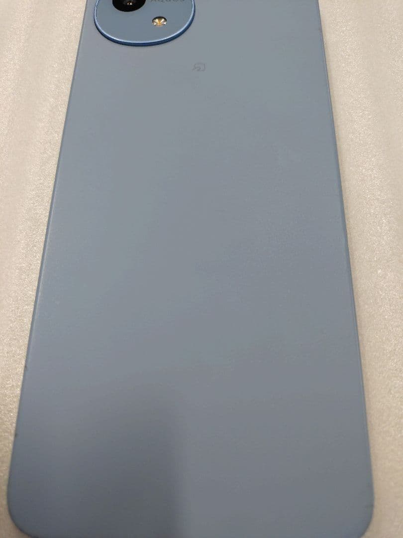 4-381 AQUOS　WISH4　スマートフォン本体　ブルー　SH-М27