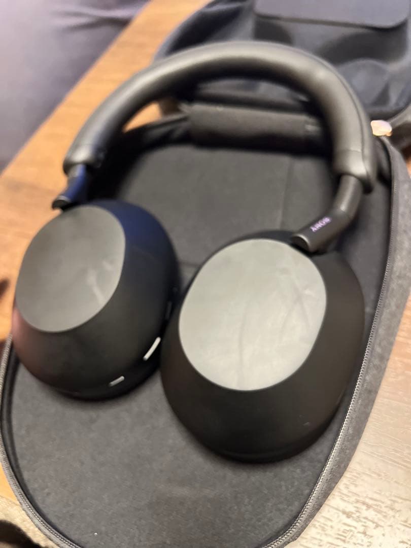 sony WH1000XM5 ヘッドホン　ブラック