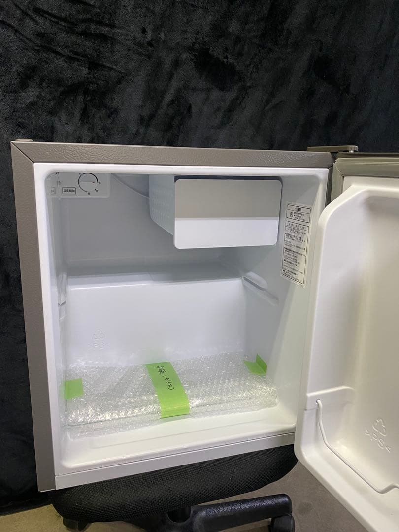 Hisenseノンフロン冷蔵庫45L 2024年製HR-A45S除菌・清掃済み