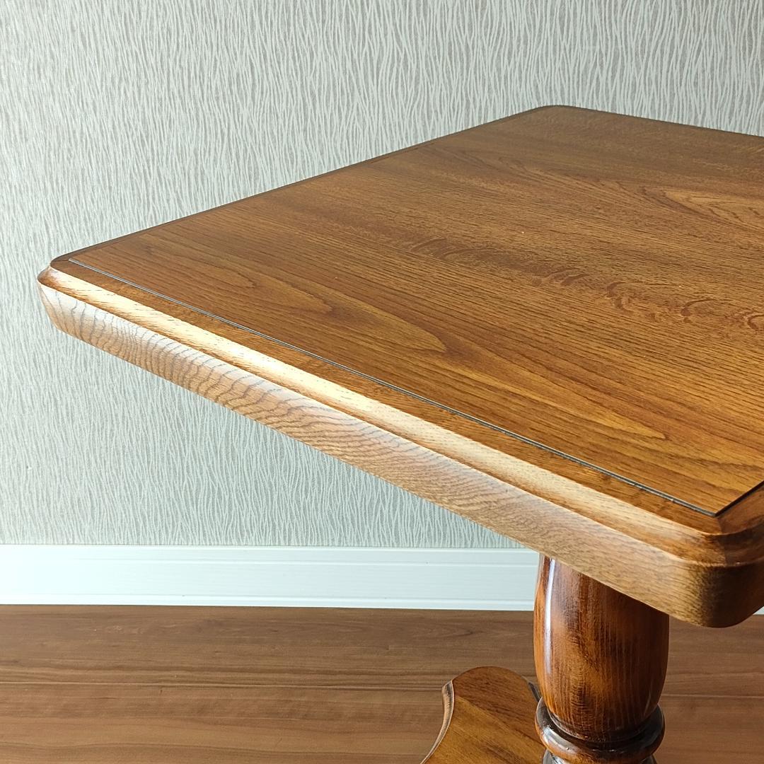 アンティーク　サイドテーブル　コーヒーテーブル　丸脚　スクエア