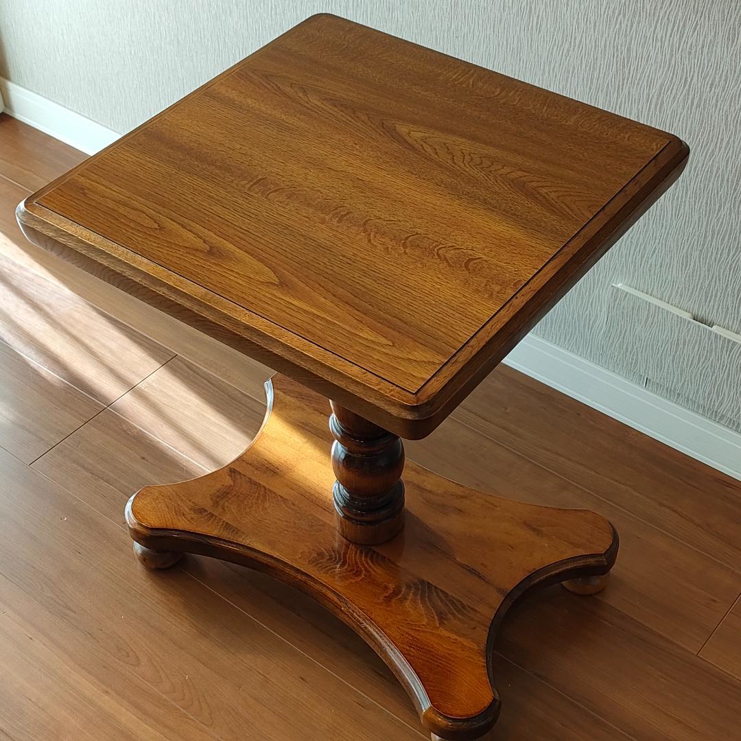 アンティーク　サイドテーブル　コーヒーテーブル　丸脚　スクエア