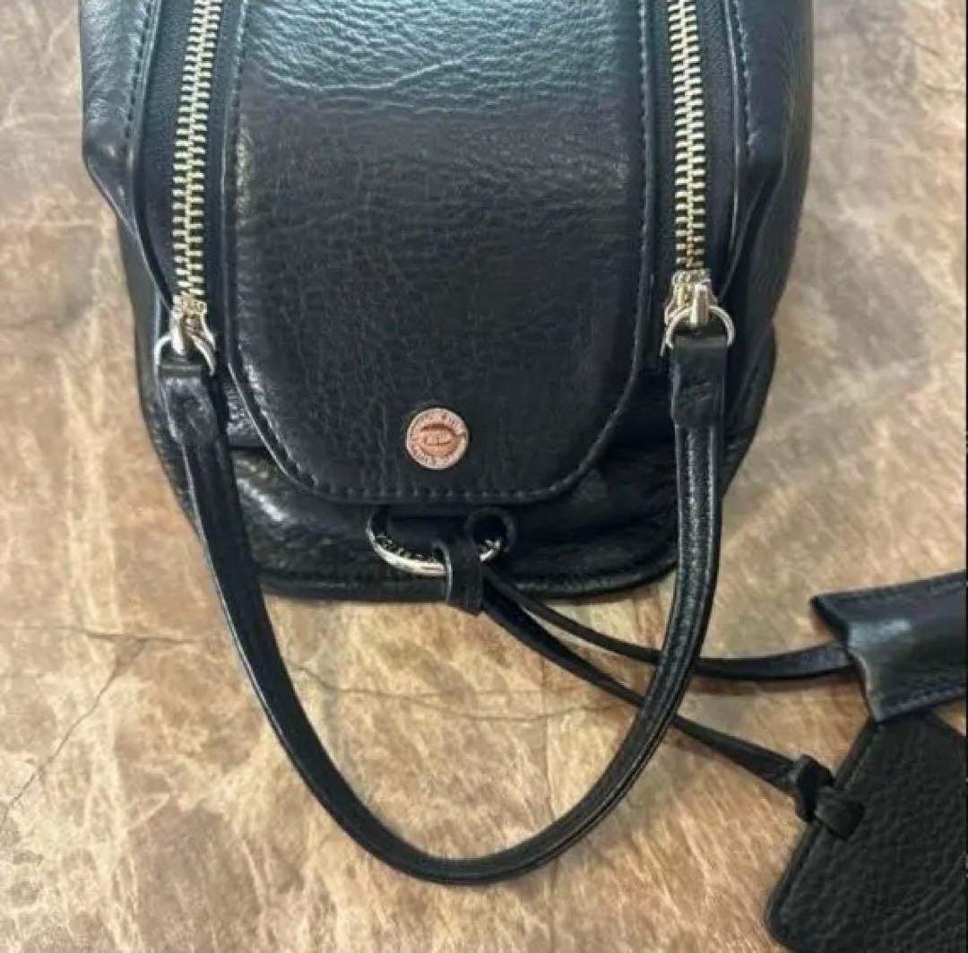 PELLE MORBIDA ショルダーバッグ　笛 パスケース