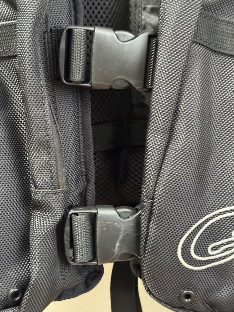 激レア 希少 絶版 美品 がまかつ タックルベスト LE-2152