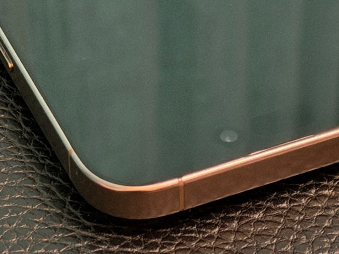 iPhone16pro 本体 512GB 画面フィルムつき