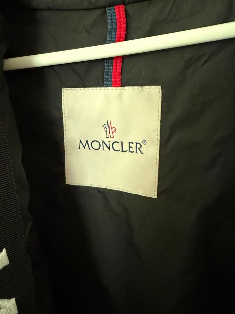 国内正規 MONCLER SIAGNE ナイロンジャケット ブルゾン