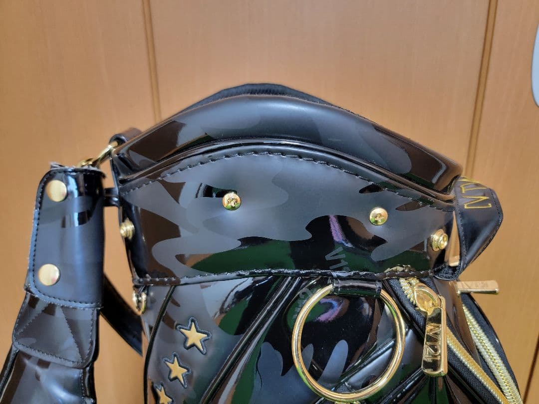 送料無料　V12　キャディバッグ　ヘッドカバー5個付