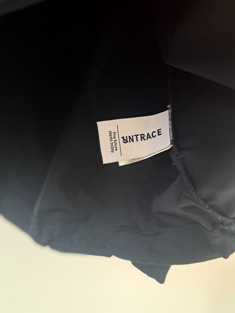 UNTRACE 日本製 テックプルオーバー ネイビー サイズ1