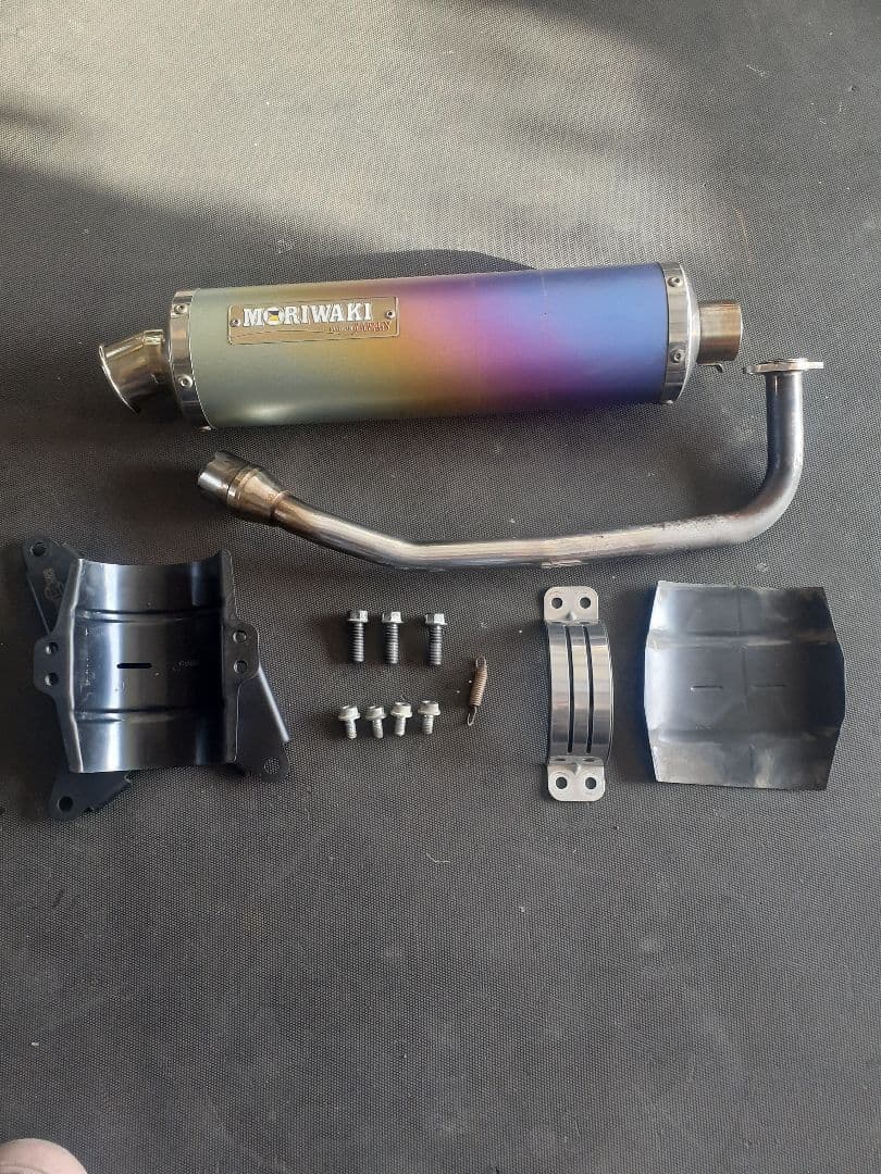 MORIWAKI-ZERO HONDA PCX125 12~17年式　マフラー