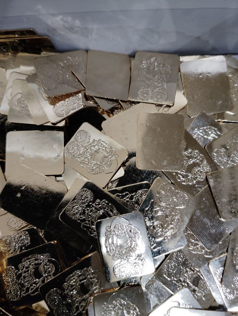 銀製品　プレート約1000枚 643.29g