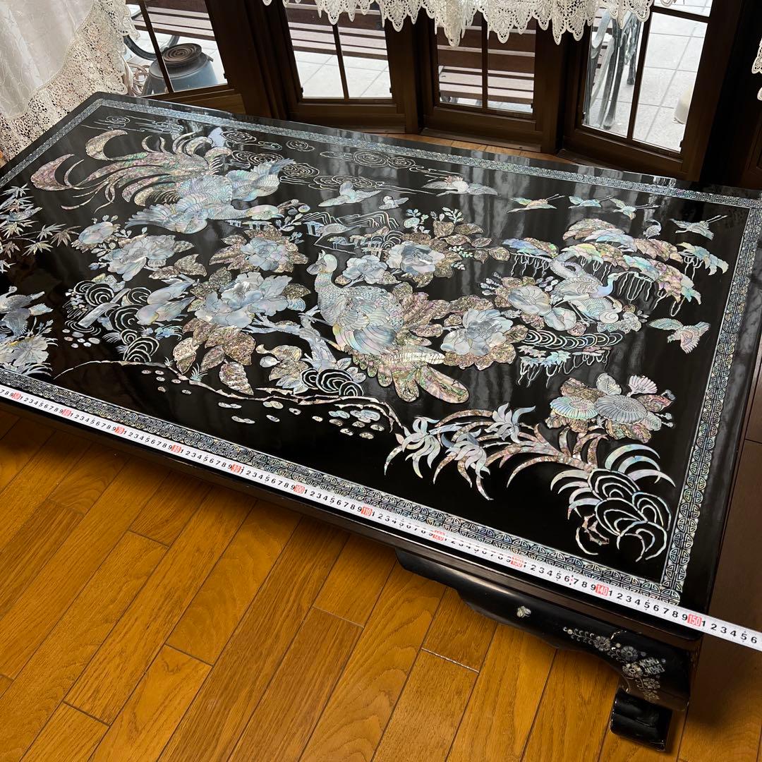黒漆塗り母貝細工センターテーブル