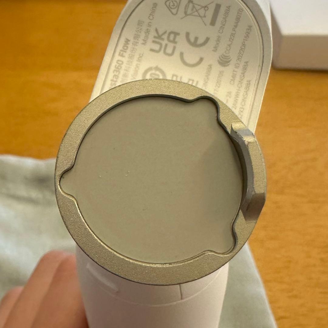 insta360 FLOW インスタ360