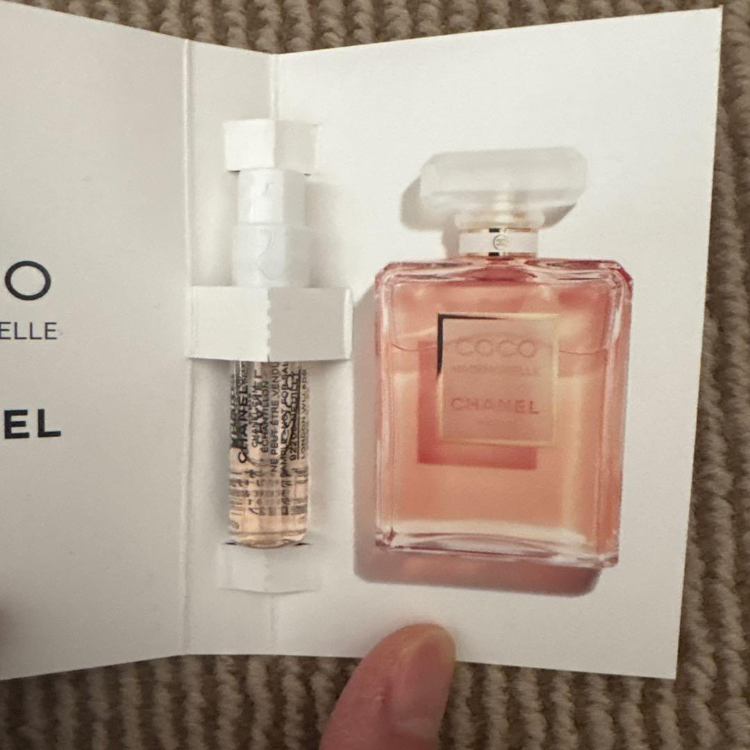 未使用　CHANEL ハンドクリーム、リップクリーム、化粧水、香水セット