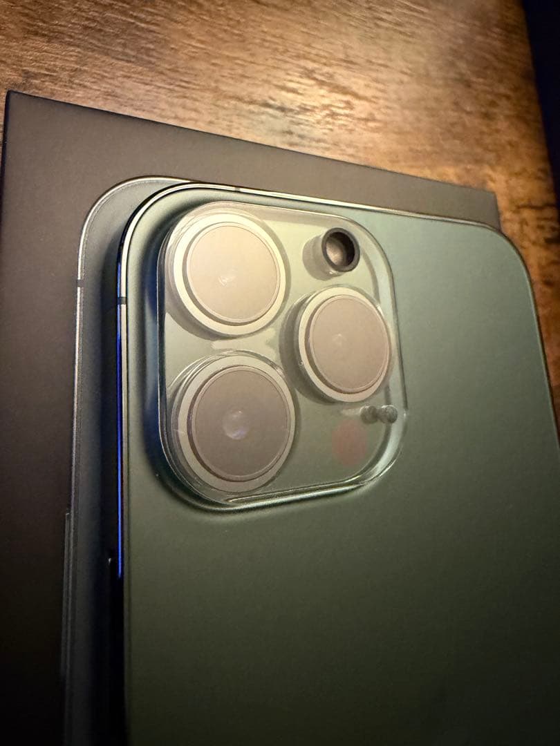 Naka　超美品 iPhone13promax アルパイングリーン