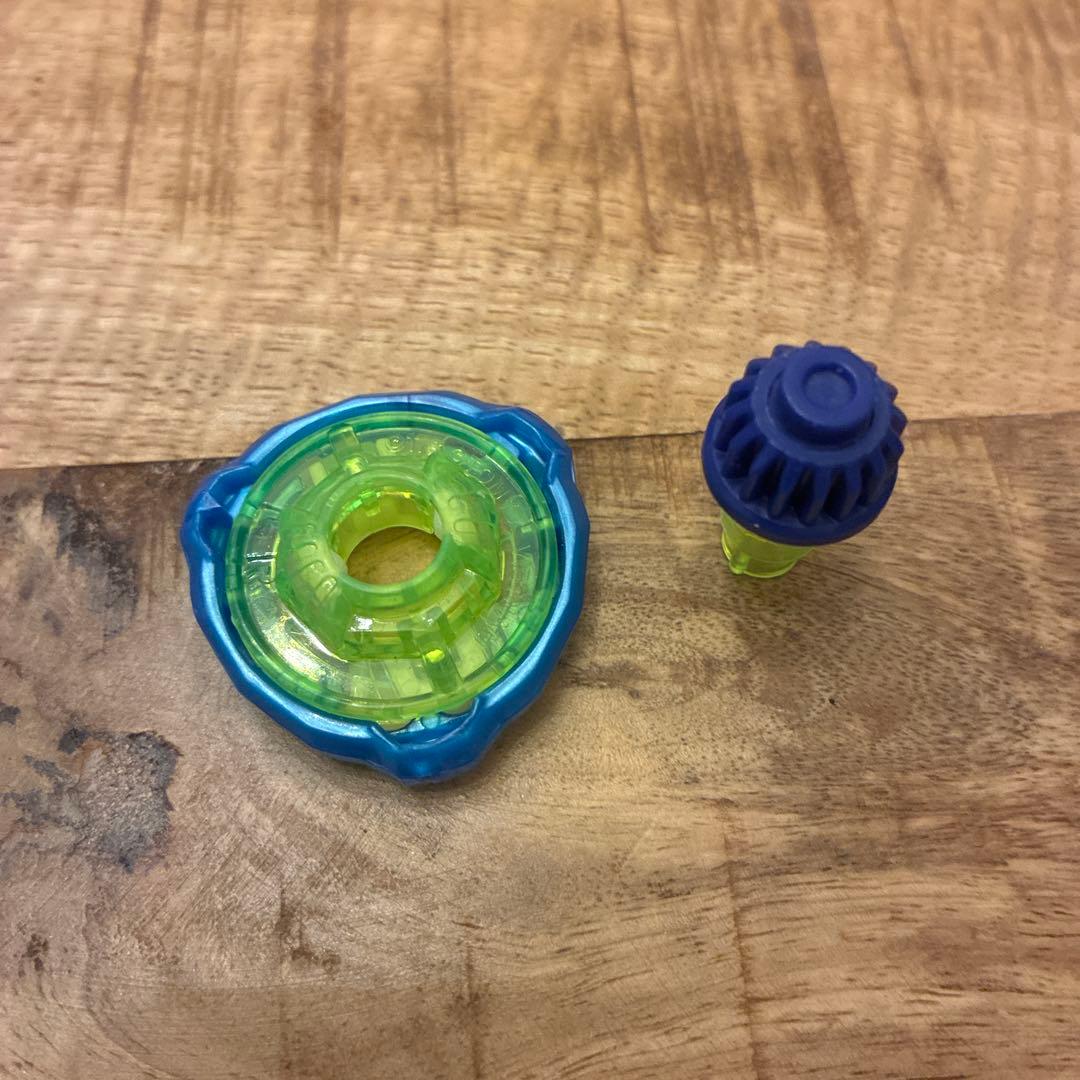 エアロペガサス3-70A 1-60R ベイブレードX A1 38.08g