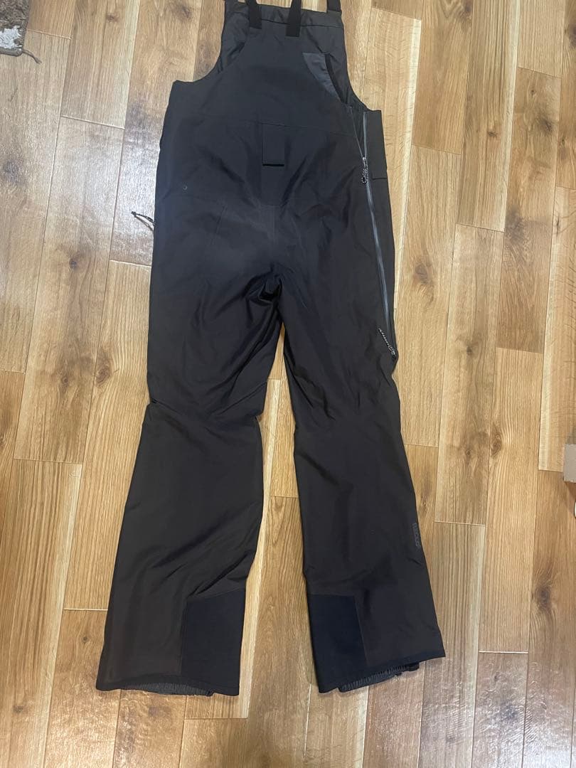 Patagonia スノーボード　レディース　パウダータウンSサイズ