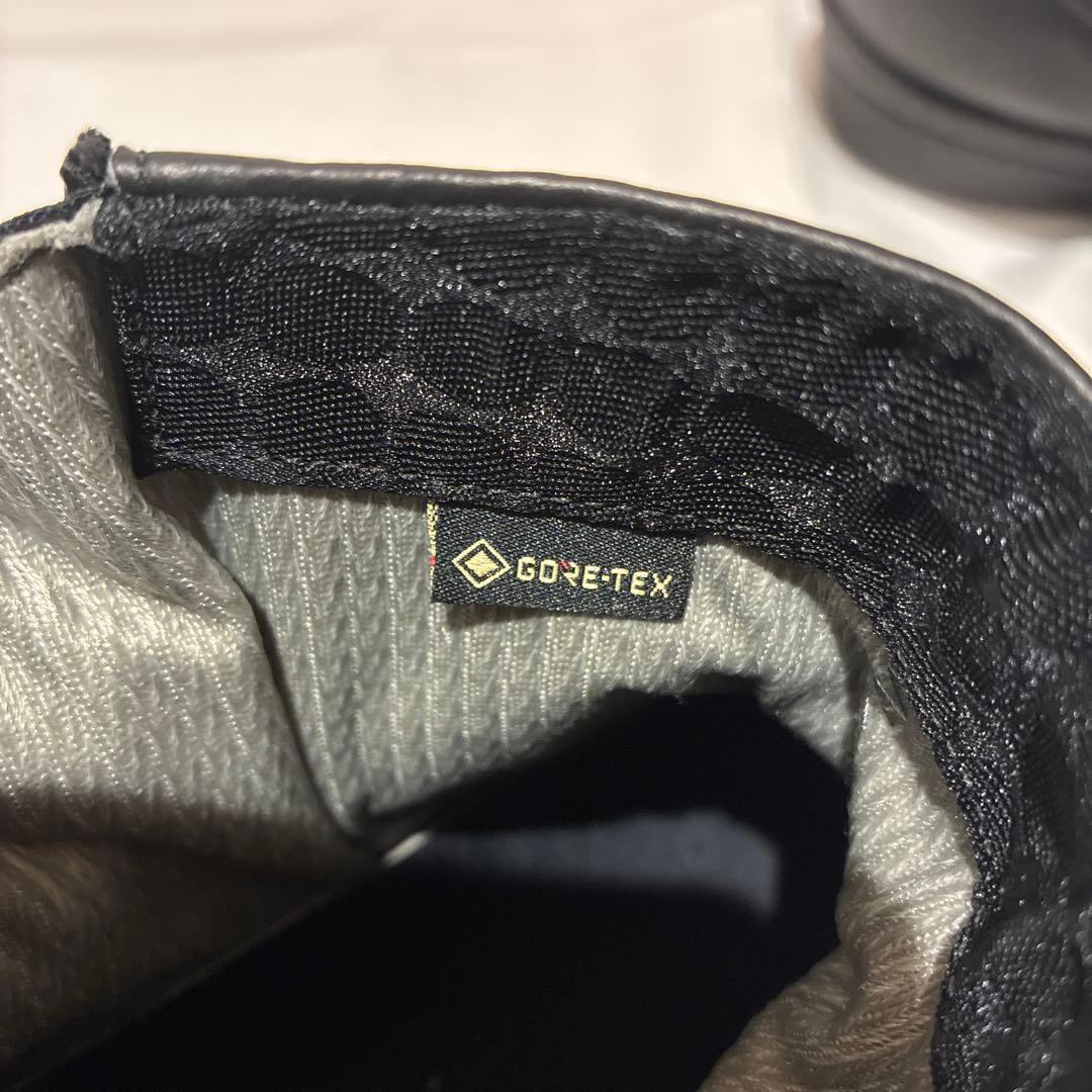 アシックス　ペダラ　ゴアテックス　ブラックレザーショートブーツ２４㎝