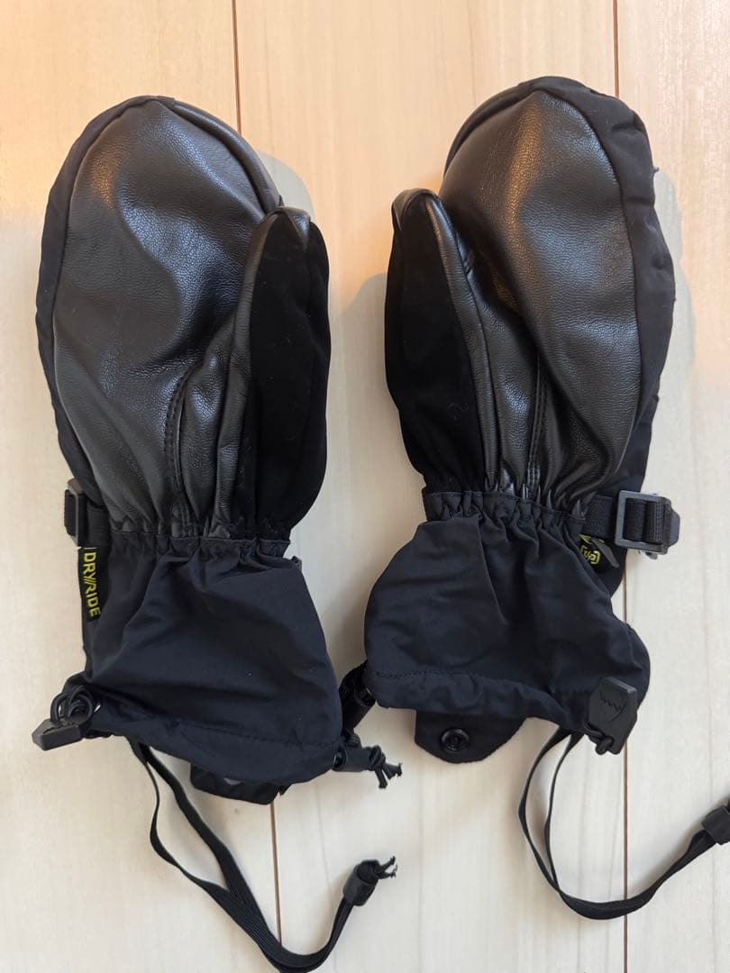 BURTONバートンキッズ 子供用スノーボードウェア Mサイズ/ミトンおまけ付き