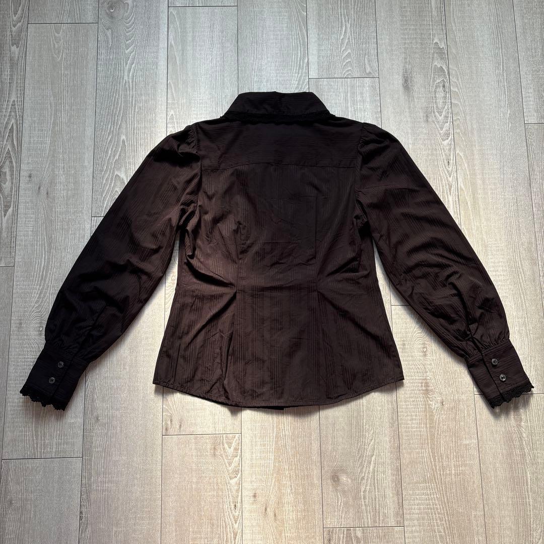 【ヴィヴィアンウエストウッド】長袖シャツ 黒　ブラウス　予備ボタン付き