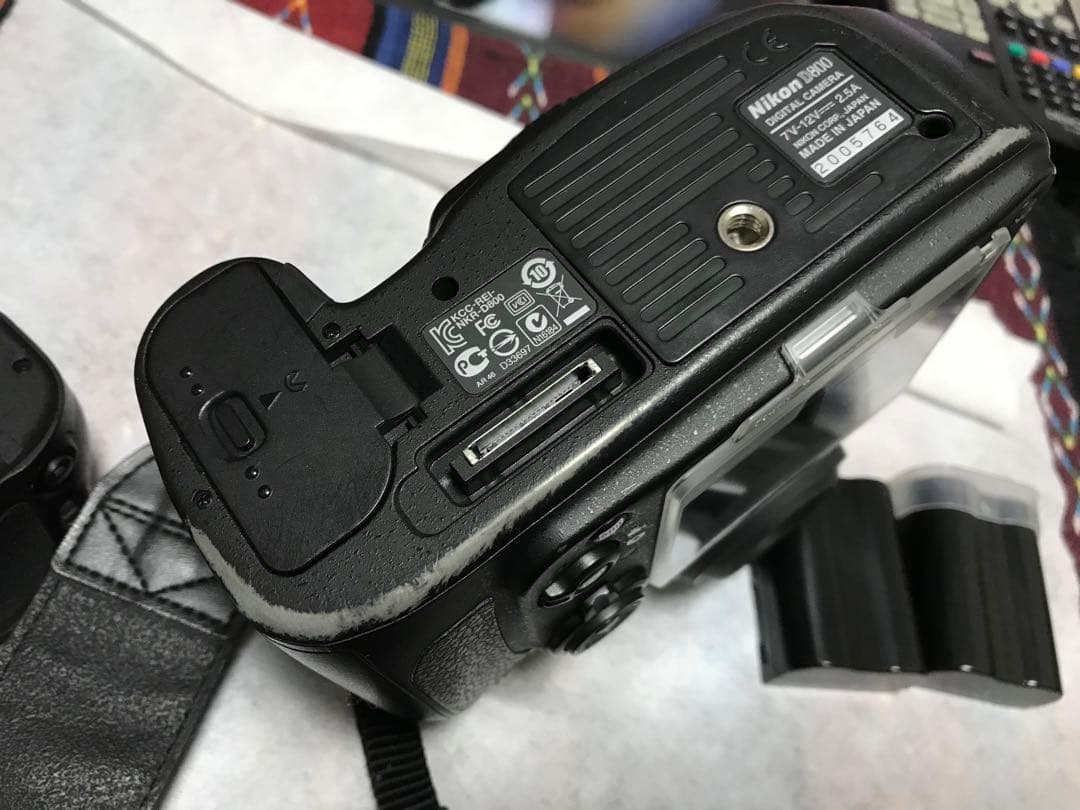 Nikon D800デジタル一眼レフ　ジャンク扱いに