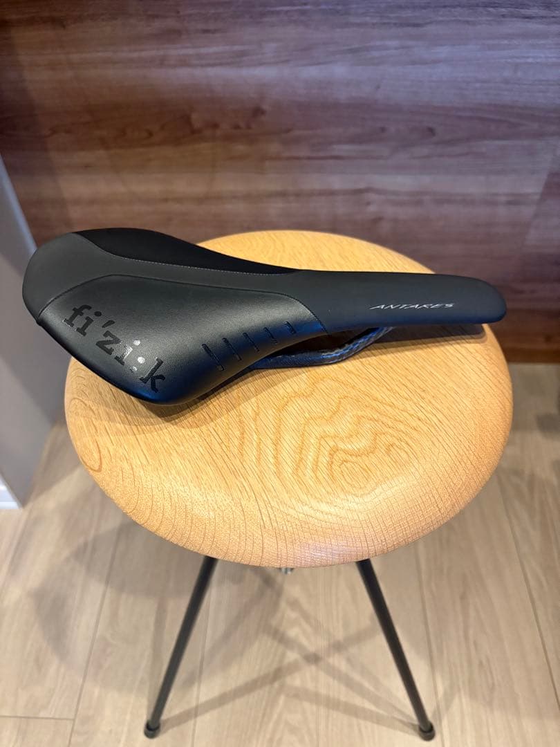 fi'zi:k Antares フィジーク　アンタレス