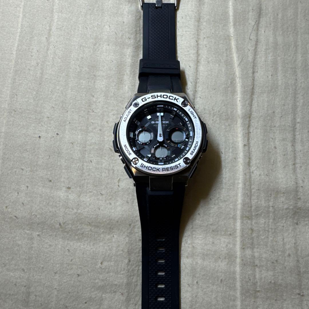 G-SHOCK GST-w110 デジタル腕時計 ブラック/シルバー