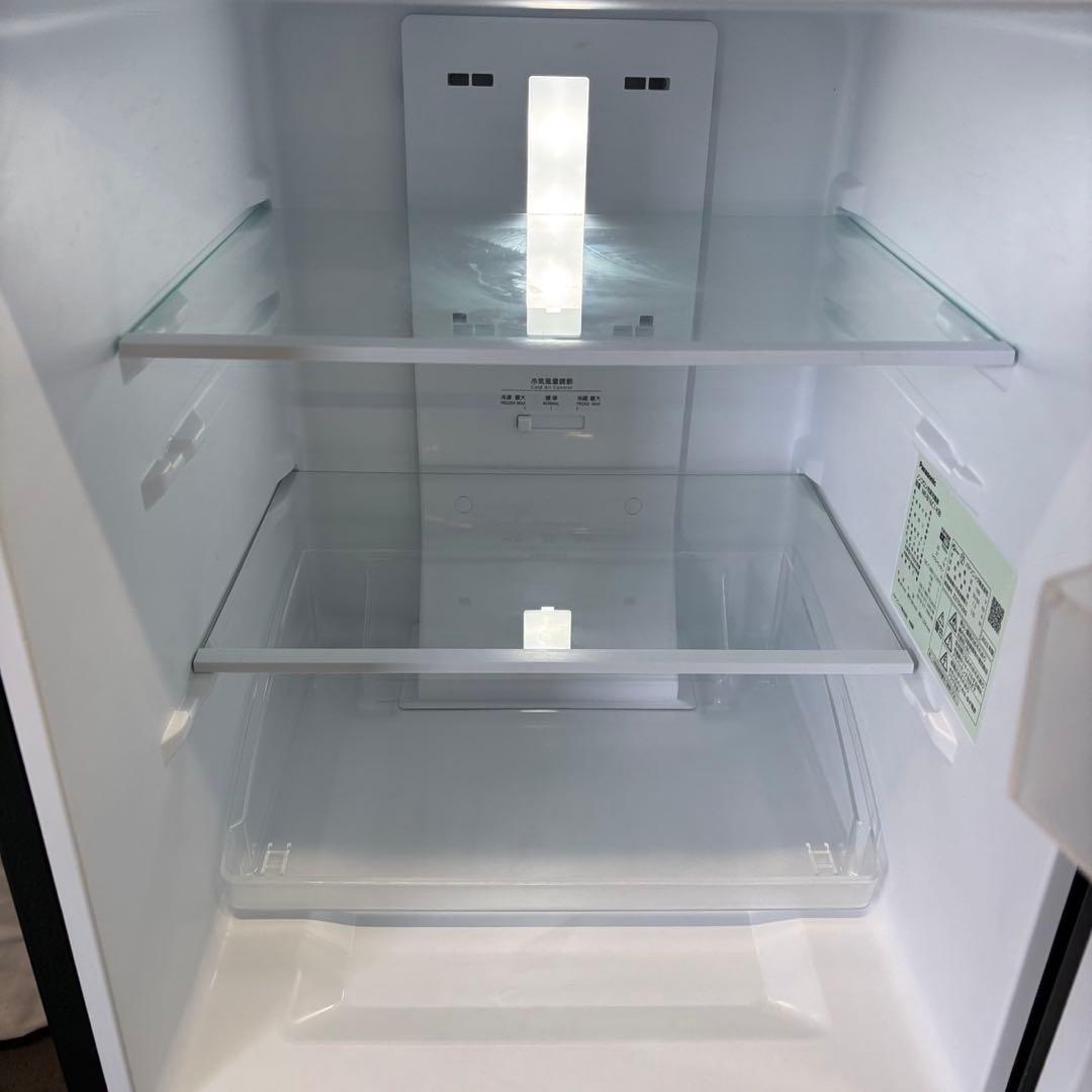 100　パナソニック　冷蔵庫　一人暮らし　黒　右開き　23年製　送料無料　安い‼️