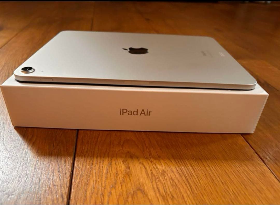 Apple iPad Air (256GB )Wi-Fi 本体/スターライト