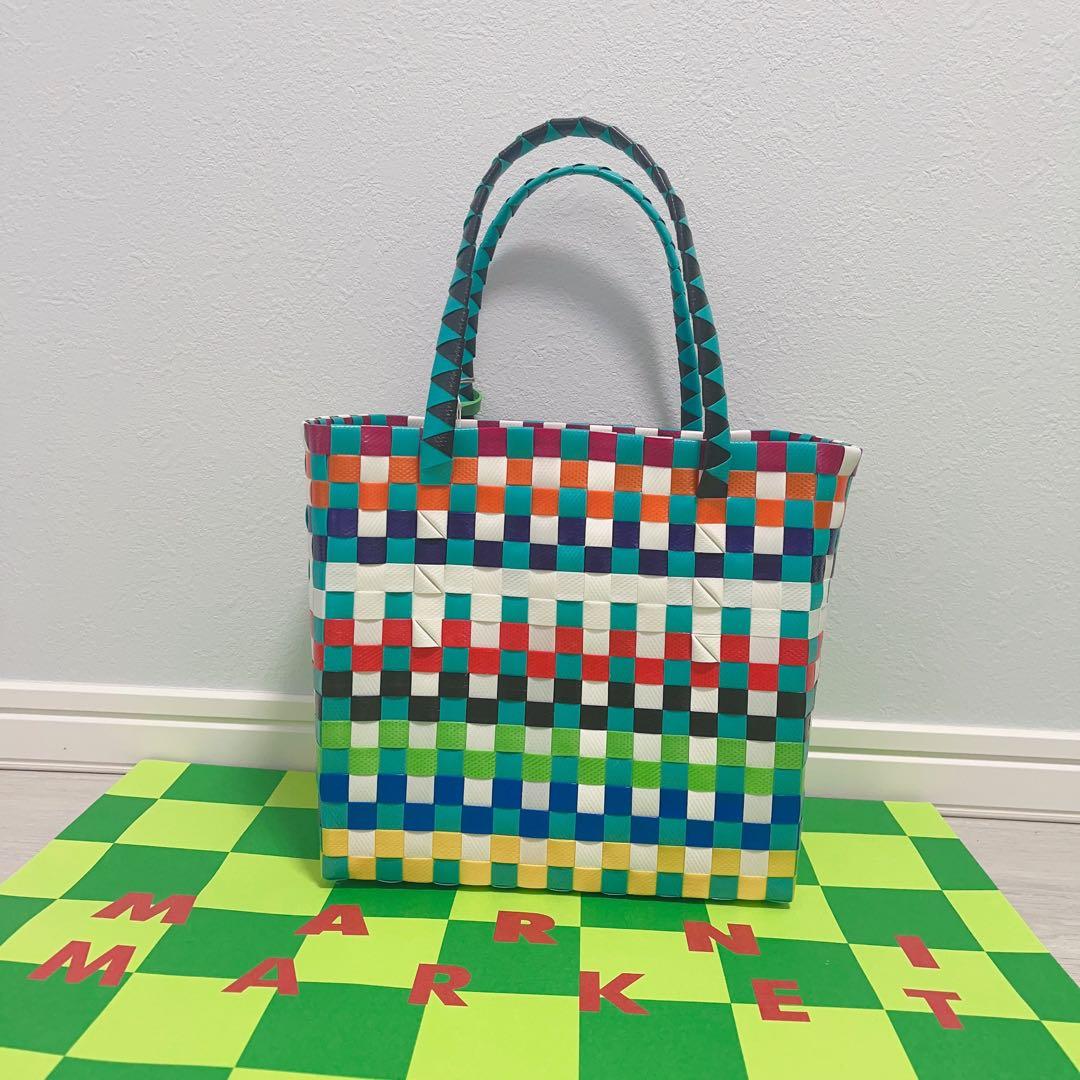 マルニマーケット　フラワーカフェ　マルニ　カゴバッグ　新作　おしゃれ