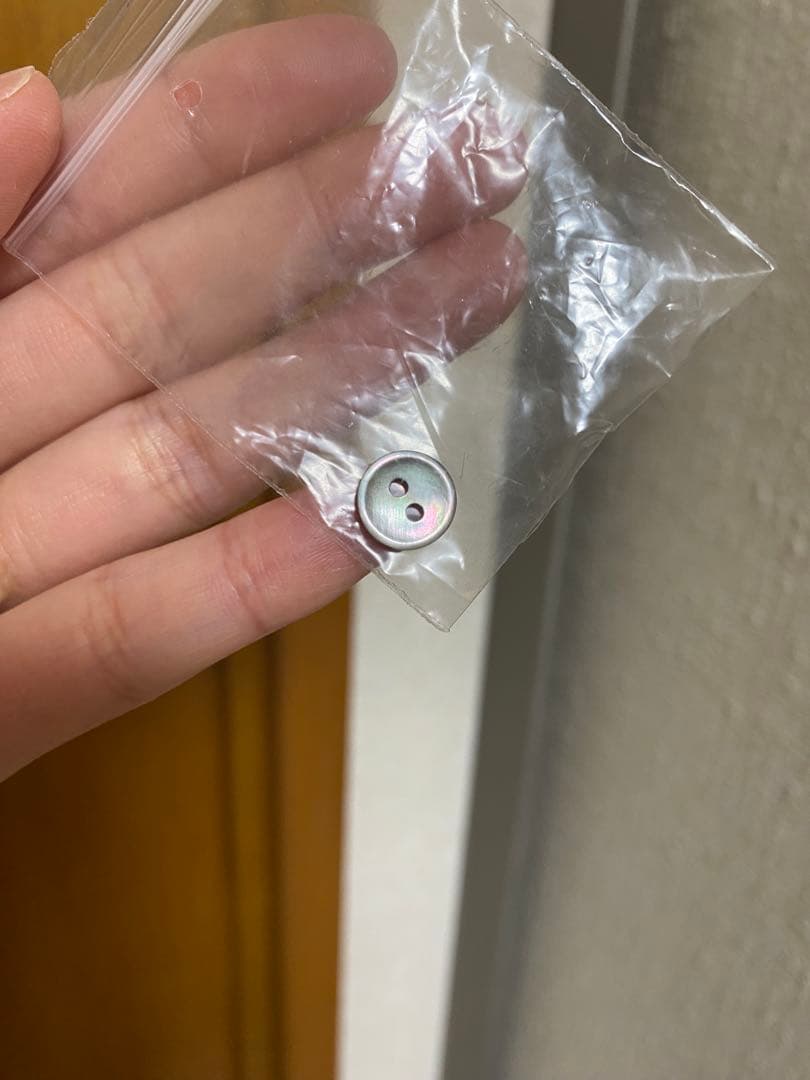 ダークブルー フリル付き長袖シャツ