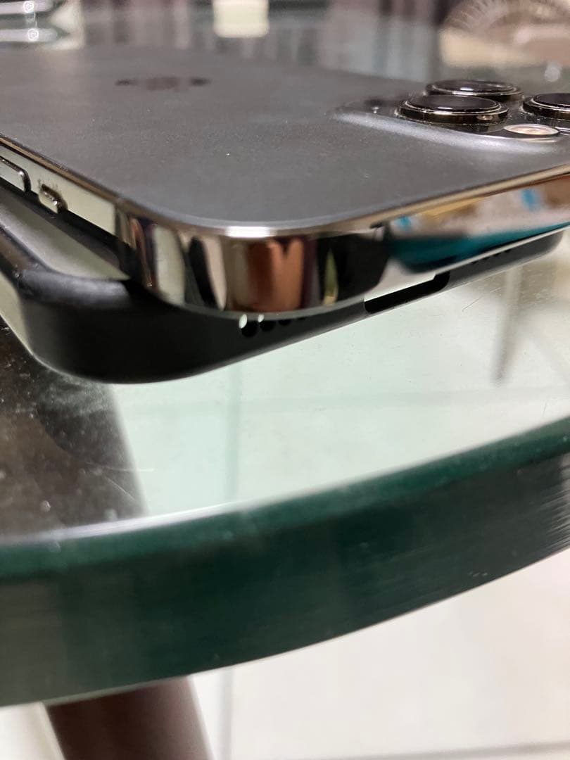 【美品】iphone12promax 256GB 72％SIMフリーおまけ付