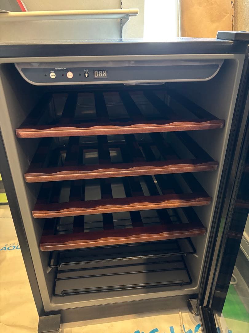 フォルスター　ワインセラー